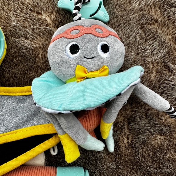 Dingle Dangle Gift Set - Picture 4 of 7